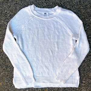 CUTE AND DAINTY FEMININE COTTAGECORE WHITE LONG SLEEVE KNIT SWEATER SIZE LARGE